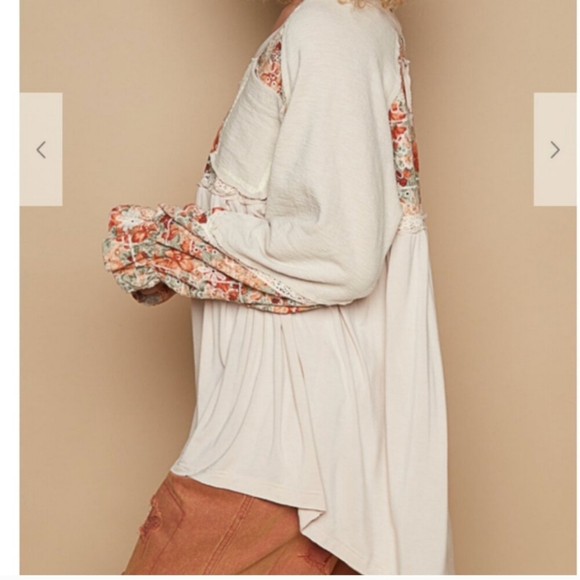 POL SALE ❤️V neck balloon sleeve oversized top with floral pattern sz S - Picture 2 of 3